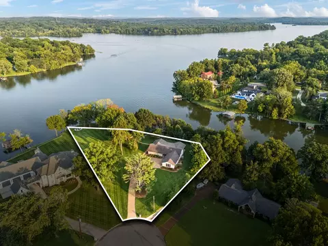 150 Grassland Dr, Gallatin, TN 37066