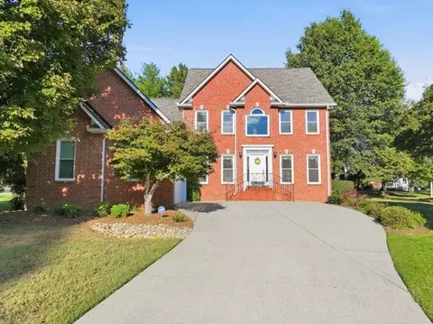 1415 Balmoral Way, Murfreesboro, TN 37130
