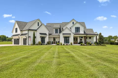 7220 Plainview Rd, Christiana, TN 37037