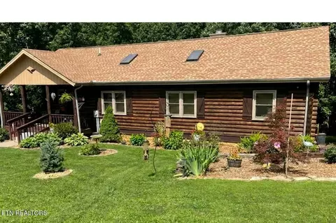 16 Bingham Way, Crossville, TN 38558
