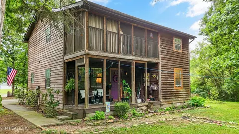 1704 Haley Glenn Ln, Knoxville, TN 37920