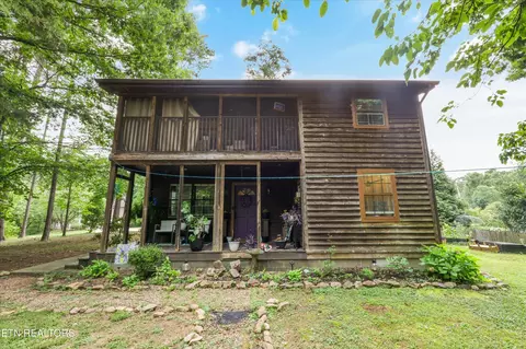 1704 Haley Glenn Ln, Knoxville, TN 37920