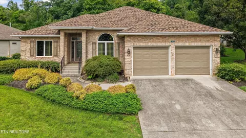 105 Saligugi Way, Loudon, TN 37774