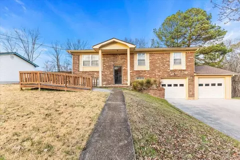 2428 Leann Cir, Chattanooga, TN 37406