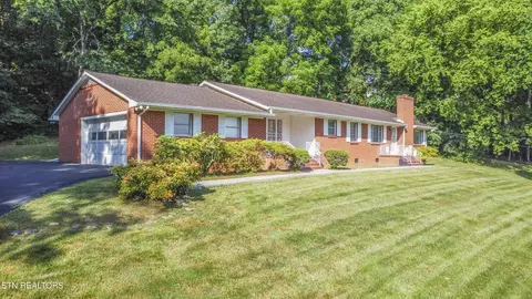 437 Bridge View Ln, Knoxville, TN 37914