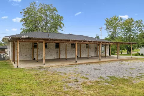 Exterior - 200 Blackpatch Dr, Springfield, TN 37172 photo 11 of 14