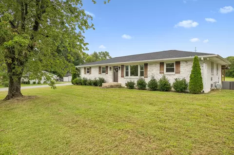 Exterior - 200 Blackpatch Dr, Springfield, TN 37172 photo 3 of 14