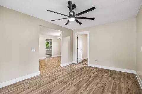 Living - 200 Blackpatch Dr, Springfield, TN 37172 photo 5 of 5
