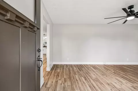 Entry Way - 200 Blackpatch Dr, Springfield, TN 37172 photo 1 of 2