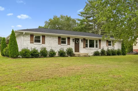 Exterior - 200 Blackpatch Dr, Springfield, TN 37172 photo 5 of 14
