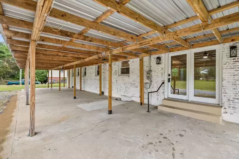 Exterior - 200 Blackpatch Dr, Springfield, TN 37172 photo 8 of 14