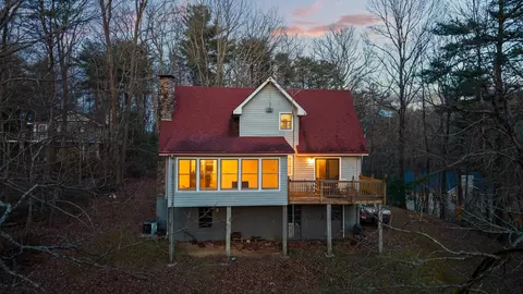 273 Apache Trl, Chatsworth, GA 30705
