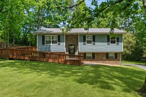 2095 Rolling Brook Dr NE, Cleveland, TN 37323