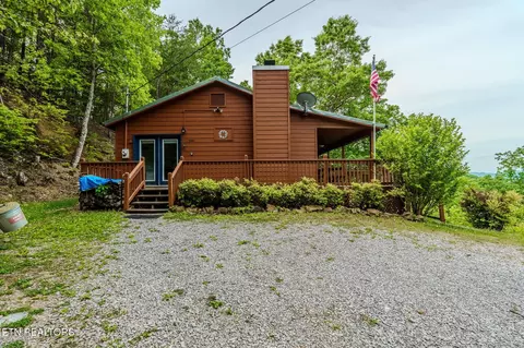 3487 Bear Mountain Ln, Sevierville, TN 37876