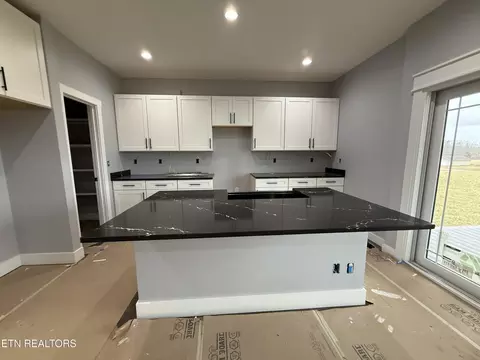 238 Thacker Rd, Grimsley, TN 38565 photo 14