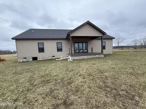 238 Thacker Rd, Grimsley, TN 38565 photo 2