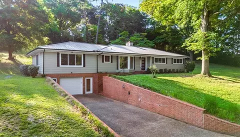 2502 Elm Dr NE, Cleveland, TN 37312