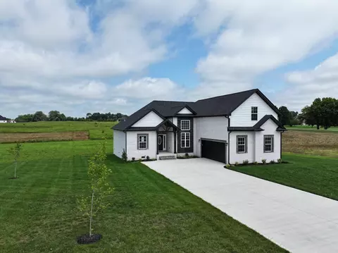 8 Wofford Ests, Clarksville, TN 37040