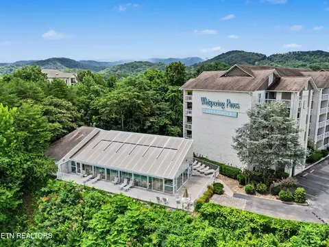 205 Ogle Dr #552, Pigeon Forge, TN 37863