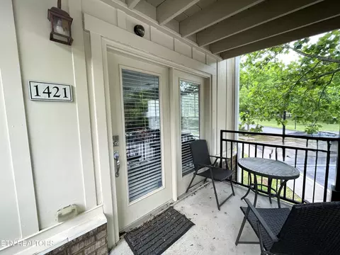 1121 Tree Top Way 1421, Knoxville, TN 37920