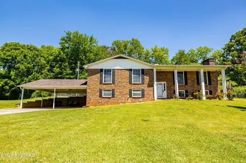 912 Windemere Cir, Maryville, TN 37804