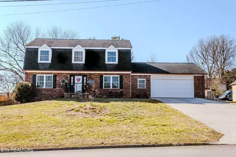 1713 Wickersham Dr, Knoxville, TN 37922