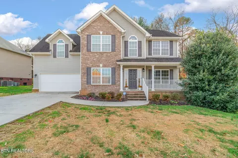 2527 Brantley Park Blvd, Maryville, TN 37804