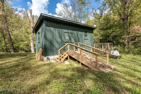 6806 Walnut Loop Rd, Townsend, TN 37882 photo 10
