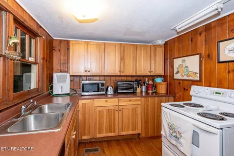 6806 Walnut Loop Rd, Townsend, TN 37882 photo 27