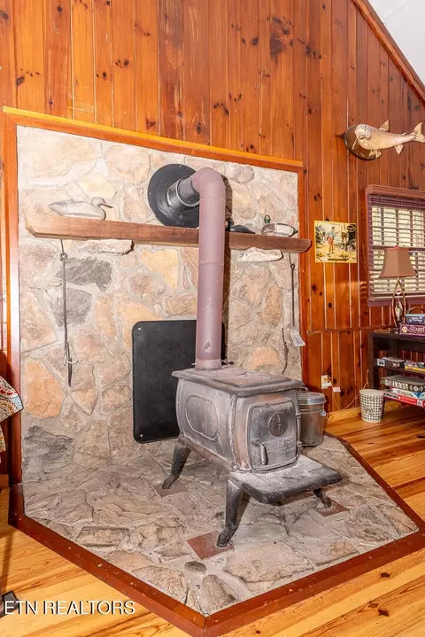 6806 Walnut Loop Rd, Townsend, TN 37882 photo 15