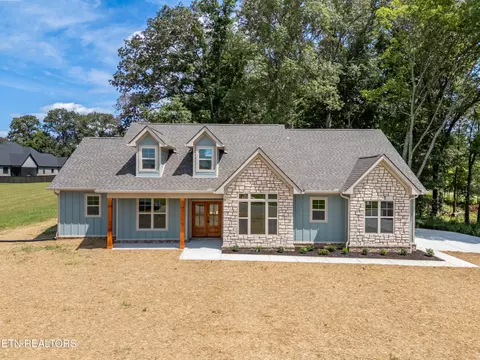 936 Herbert Dr, Greenback, TN 37742