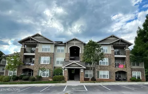 3708 Spruce Ridge Way #2121, Knoxville, TN 37920