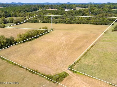 2736 Highway 411, Madisonville, TN 37354