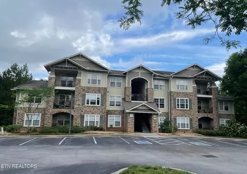 1130 Tree Top Way #1332, Knoxville, TN 37920