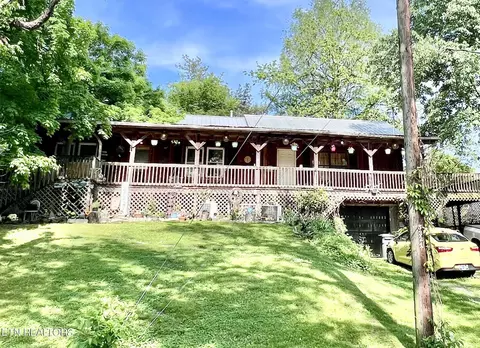 3754 Little River Rd, Rockford, TN 37853