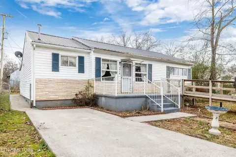 2418 King St, Maryville, TN 37804