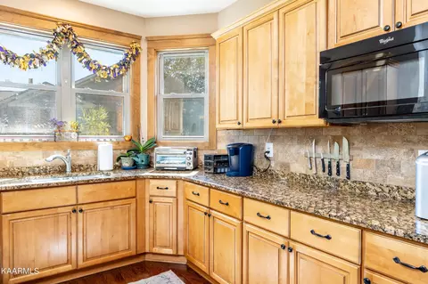 312 Shooting Star Loop, Townsend, TN 37882 photo 16