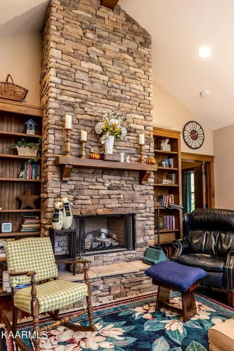312 Shooting Star Loop, Townsend, TN 37882 photo 11