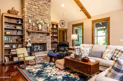 312 Shooting Star Loop, Townsend, TN 37882 photo 8