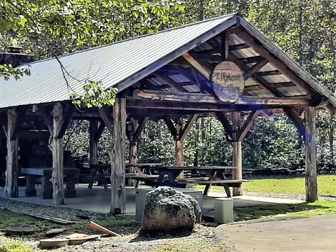 452454 Mt John Loop, Townsend, TN 37882 photo 4