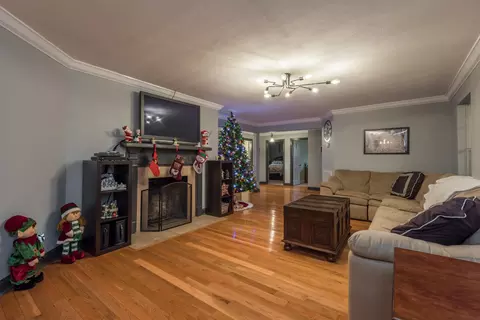 624 E Hunt Rd, Alcoa, TN 37701 photo 3