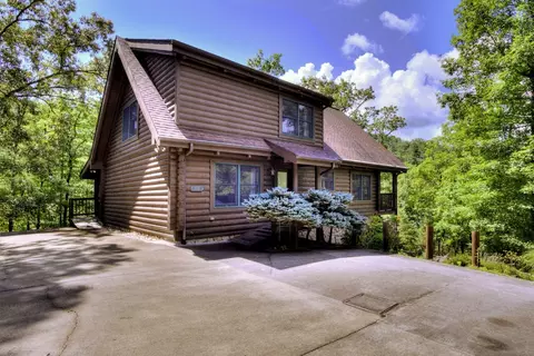 408 Mt John Loop Rd, Townsend, TN 37882 photo 1