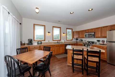 116 Craig Cove Rd, Townsend, TN 37882 photo 9
