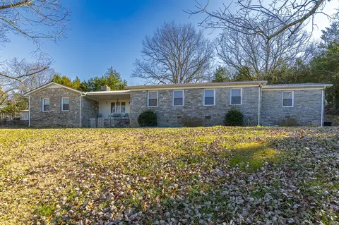 267 Shelbyville Hwy, Fayetteville, TN 37334