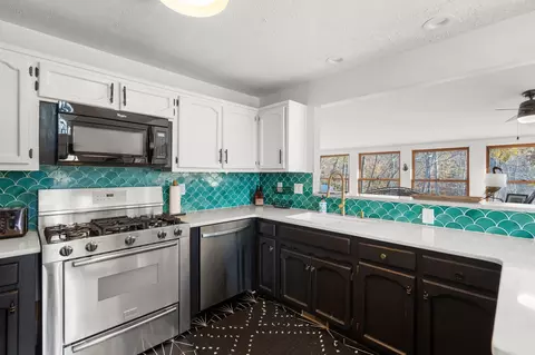 Kitchen - 3721 S Hyde Rd, Springfield, TN 37172 photo 1 of 4