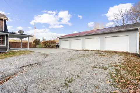 Exterior - 3721 S Hyde Rd, Springfield, TN 37172 photo 11 of 12