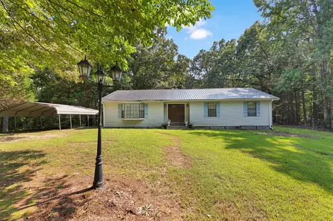 875 New Friendship Rd, Buena Vista, TN 38318