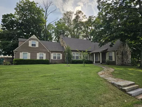 110 S Porter St, Winchester, TN 37398