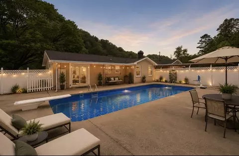 1142 Indian Springs Rd, Pegram, TN 37143