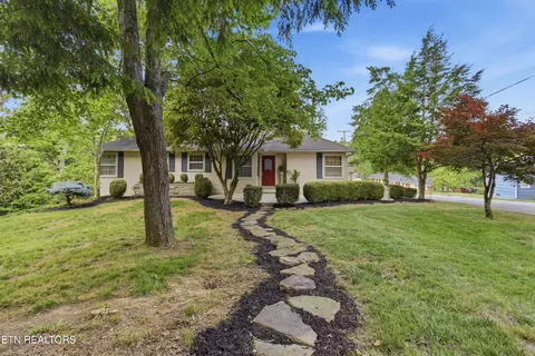 617 Mill St, Kingston, TN 37763